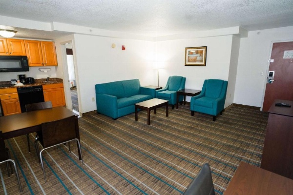 MainStay Suites Knoxville North I-75 image 14