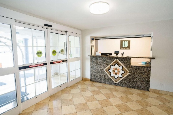MainStay Suites Knoxville North I-75 image 2