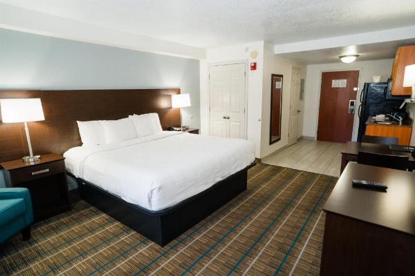 MainStay Suites Knoxville North I-75 image 22