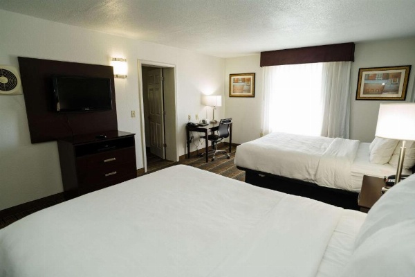 MainStay Suites Knoxville North I-75 image 9